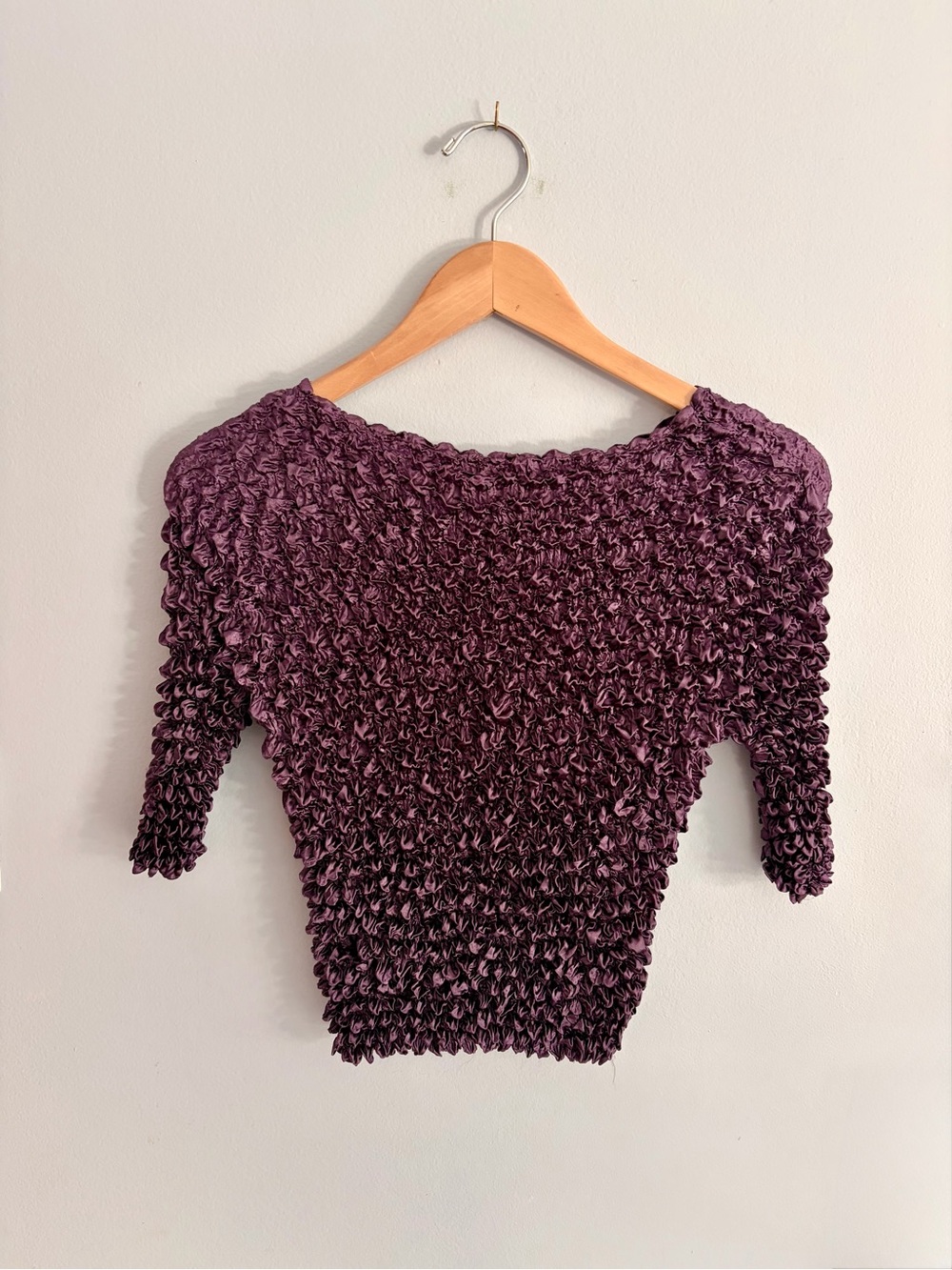 Women's Textured Popcorn Half Sleeve Satin Shirt - Deep Purple Plum